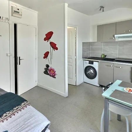 Le Lumineux Studio 6 Face Gare Wifi Evreux Exterior photo